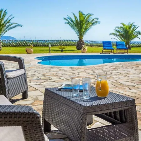 Alexandros Villa *